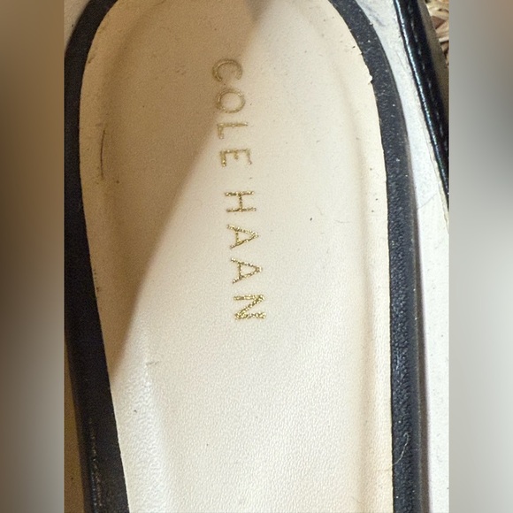 Cole Haan Black Cap Toe Block Heel Pumps – Size 8B - Picture 9 of 10